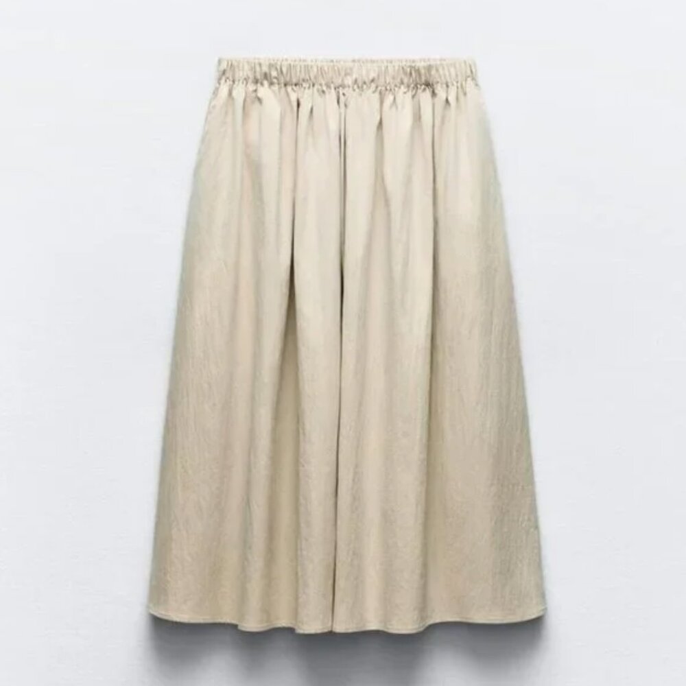 Zara Black Top with Cream Midi Skirt - Picture 6 of 6